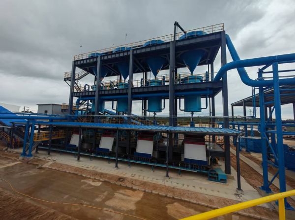 光伏砂生產(chǎn)線客戶現(xiàn)場